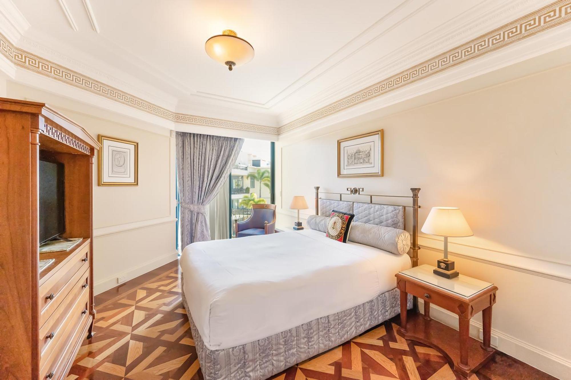 ホテル パラッツォ ヴェルサーチ ゴールドコースト エクステリア 写真 A bedroom at the hotel